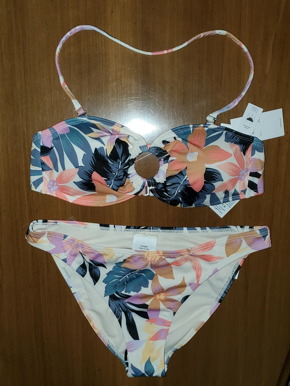 Volcom Women’s Floral Ring-Front Bikini Swimsuit Set -Tom & Bottom Pink, Blue